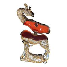 Load image into Gallery viewer, Giraffe Family Trinket Box